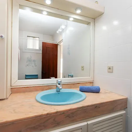 Apartment Acantilados-1 By Interhome